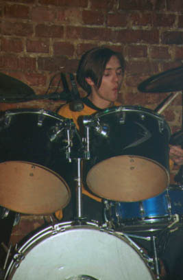 empti bangy drums - Kristis