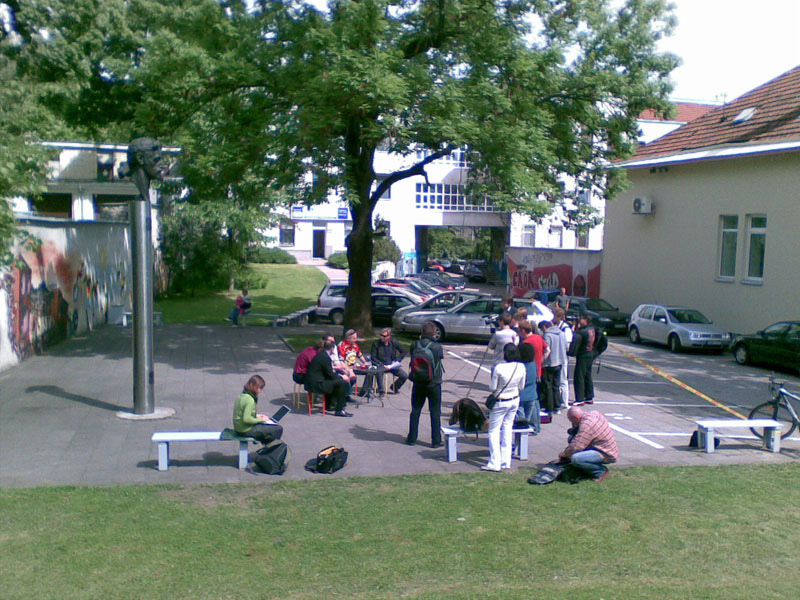 20090528(000)